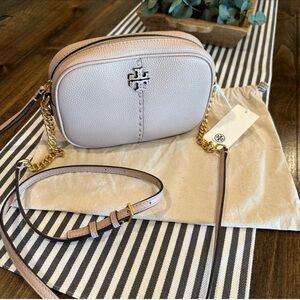 Tory Burch McGraw camera bag Goan Sand (nude) color gold chain on straps NWT